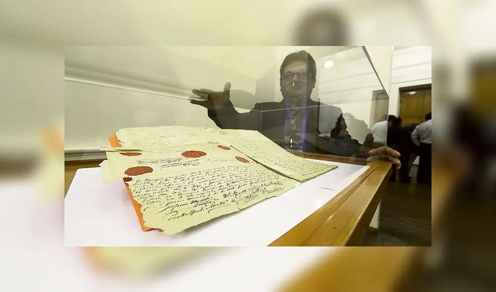 Exposición. El Centro de Artes de la Universidad San Pablo inauguró una exposición con varias joyas del Archivo Regional. La exposición fue el jueves pasado.