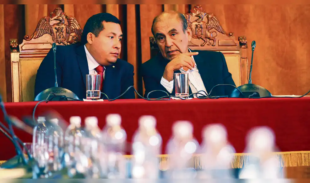 La paz. Alcalde dice que discrepancias con Ruiz acabaron. La paz. Alcalde dice que discrepancias con Ruiz acabaron.