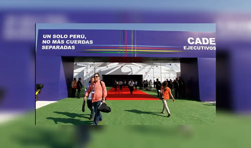 Una agenda hacia el Bicentenario golpeada por la corrupción