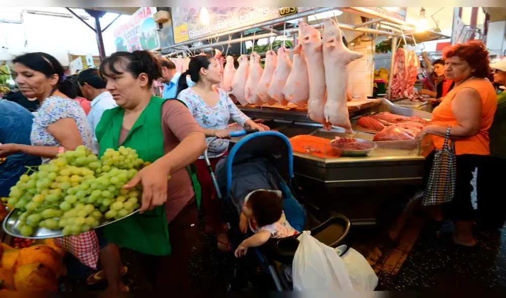 Familias peruanas incrementaron su consumo al cierre del tercer trimestre