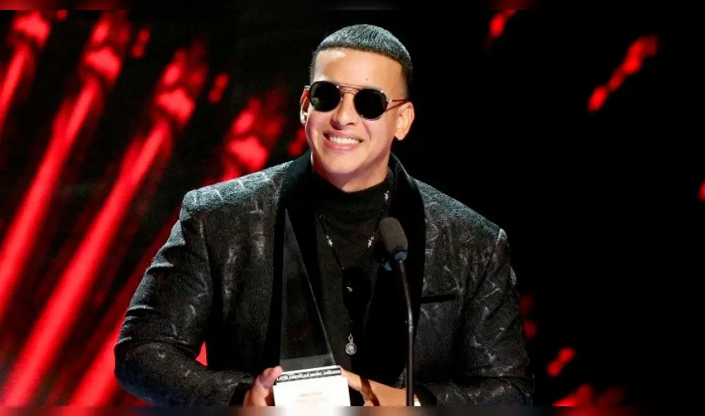 Daddy Yankee en los Latin AMAs 2019