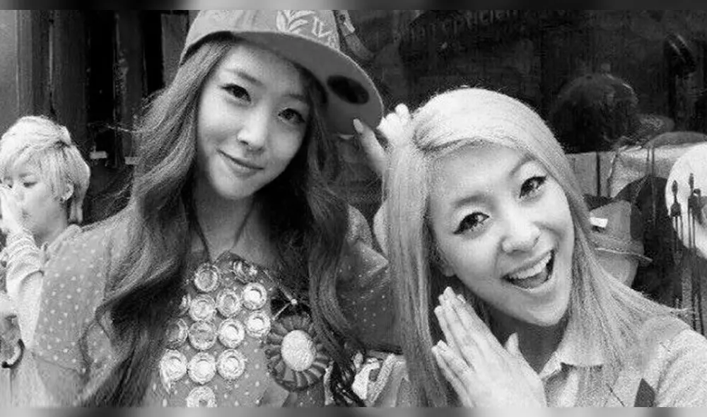 Sulli y Luna cuando pertenecían a F(x). Sulli y Luna cuando pertenecían a F(x).