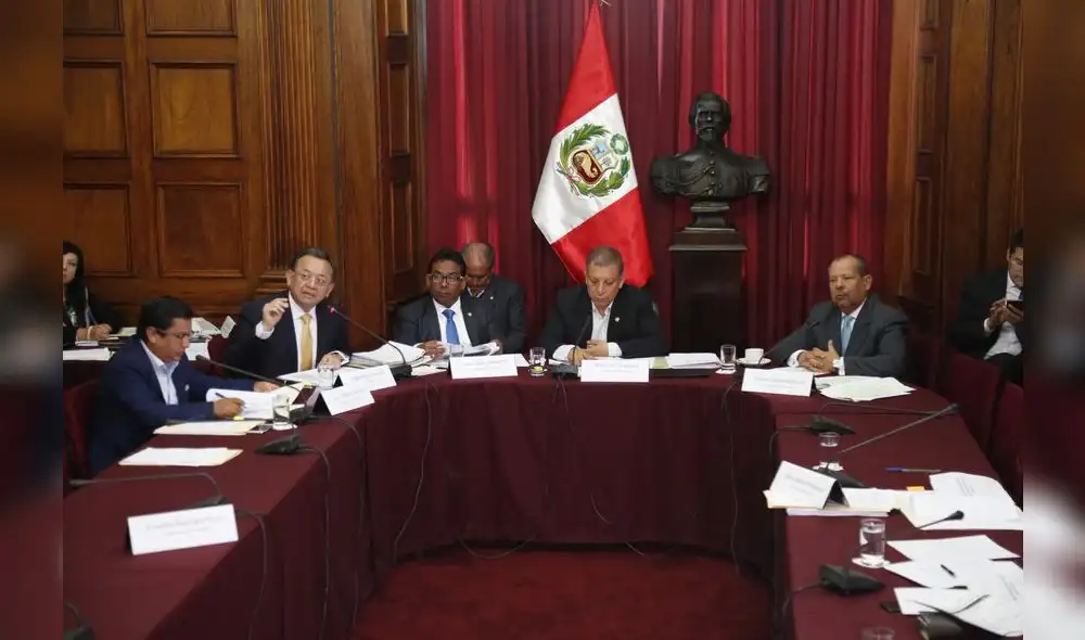 Remoción del contralor Alarcón se debate hoy en el Congreso