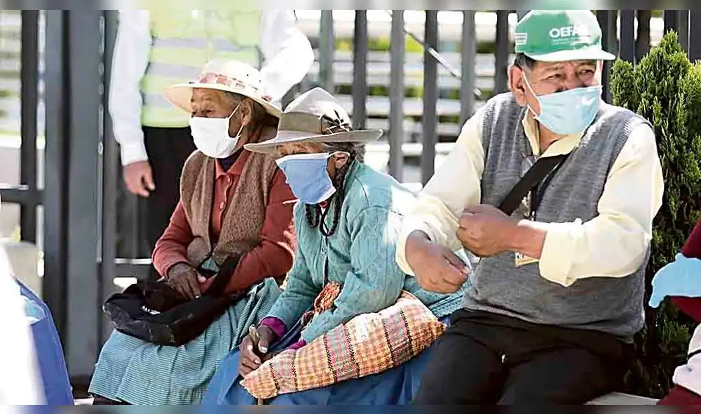 Factores. Las deficiencias en el sistema de salud de Arequipa y Cusco, además de la población adulta mayor, pueden incrementar los casos de muerte por covid-19. Factores. Las deficiencias en el sistema de salud de Arequipa y Cusco, además de la población adulta mayor, pueden incrementar los casos de muerte por covid-19.