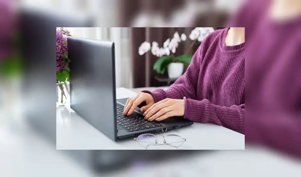 Menstruación libre de estigma. Empresa en India aprueba licencia de trabajo por ciclo menstrual.