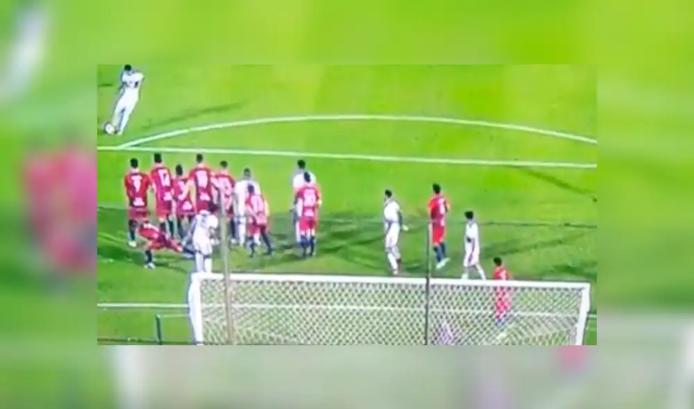 Olimpia vs Cerro Porteño: Willy Mendieta colocó el 1-1 con soberbio tiro libre [VIDEO]