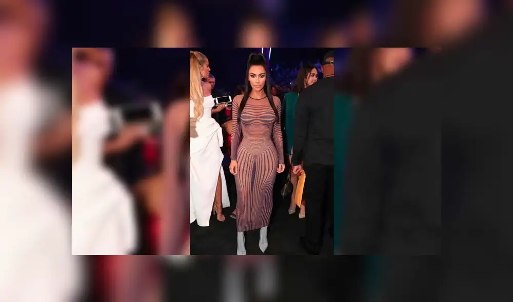 People's Choice Awards: Kim Kardashian y Kris Jenner fueron el centro de atención en la alfombra roja [FOTOS y VIDEO]