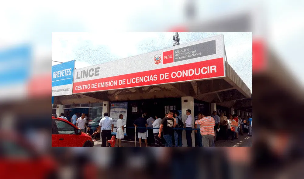 La licencia de conducir es otorgado en el Centro de Emisión de Licencias del Ministerio de Transportes y Comunicaciones. Créditos: La República