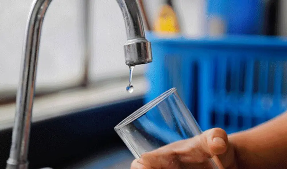 Comuna arequipeña se basa en que hay gran cantidad de pobladores en situación de informalidad. Comuna arequipeña se basa en que hay gran cantidad de pobladores en situación de informalidad.