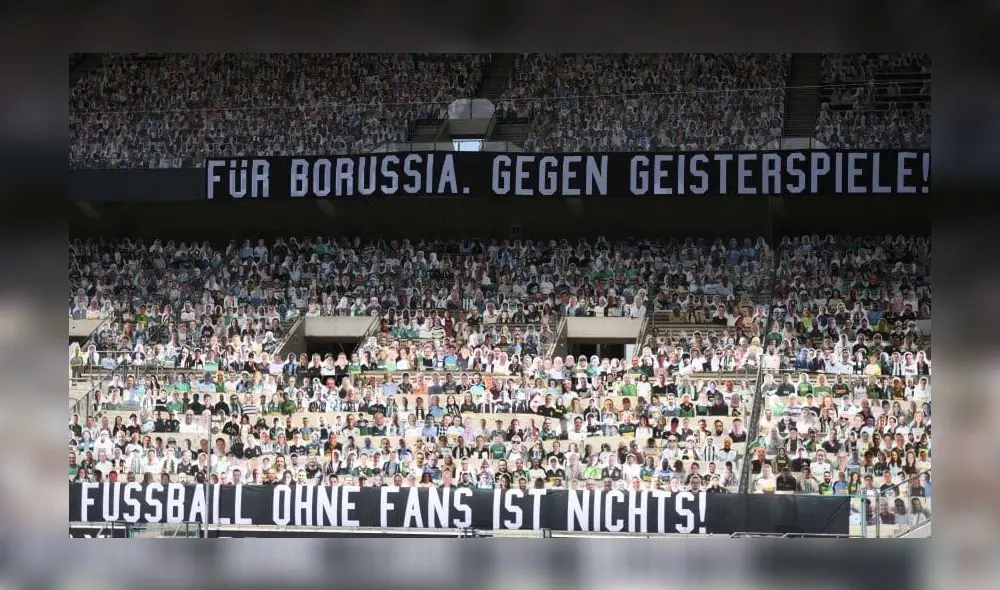 Borussia Monchengladbach presentó a su peculiar ‘hinchada de cartón’ . Borussia Monchengladbach presentó a su peculiar ‘hinchada de cartón’ .
