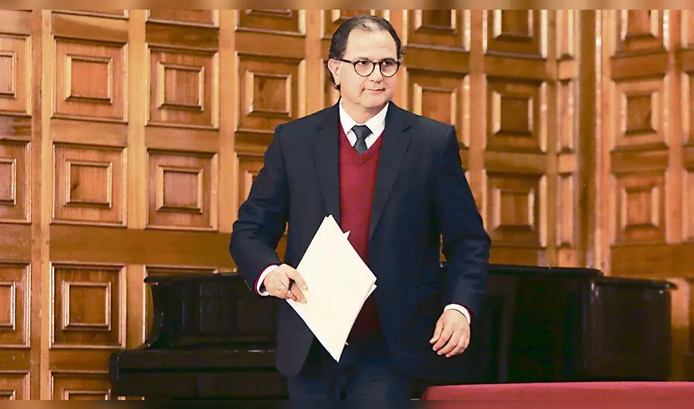 FRANCISCO ISMODES
MINISTRO DE ENERGIA Y MINAS EN ELPARANINFO DE LA UNIVERSIDAD NACIONAL SAN AGUSTIN, EN UNA FIRMA DE CONVENIO FRANCISCO ISMODES
MINISTRO DE ENERGIA Y MINAS EN ELPARANINFO DE LA UNIVERSIDAD NACIONAL SAN AGUSTIN, EN UNA FIRMA DE CONVENIO