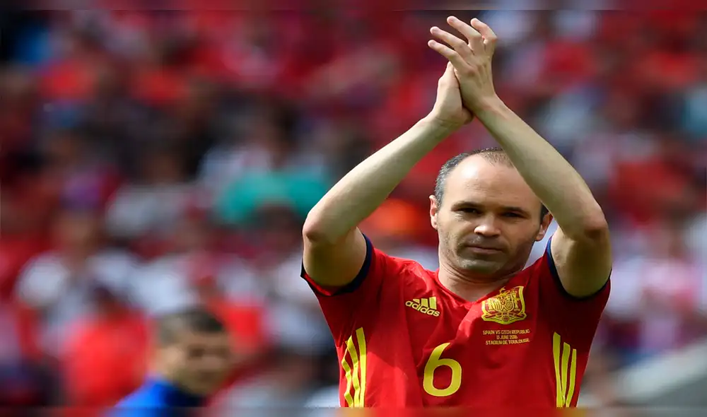 Andrés Iniesta anuncia su retiro de la selección española