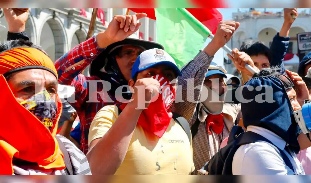 Paro en Arequipa EN VIVO: Tránsito restringido y bloqueos en protesta contra Tía María
