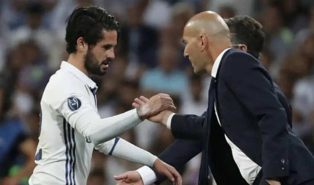 El español habló sobre el DT francés en las gradas del Camp Nou, previo al juego del Real Madrid ante Barcelona. Foto: Marca El español habló sobre el DT francés en las gradas del Camp Nou, previo al juego del Real Madrid ante Barcelona. Foto: Marca