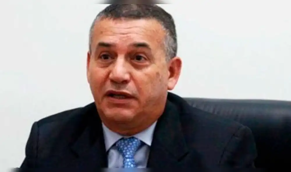 El candidato al nuevo Congreso se burló del equipo favorito del periodista en plena transmisión de las Elecciones El candidato al nuevo Congreso se burló del equipo favorito del periodista en plena transmisión de las Elecciones