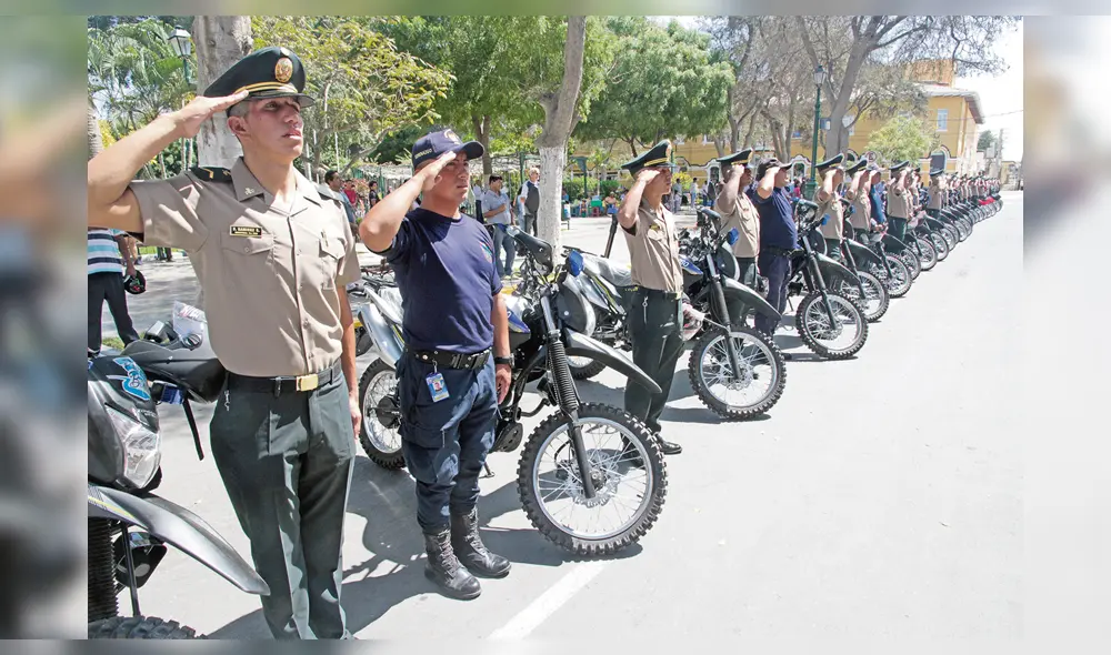 ¿Irregularidad? Advierten presunta sobrevaloración en compra de motos. ¿Irregularidad? Advierten presunta sobrevaloración en compra de motos.