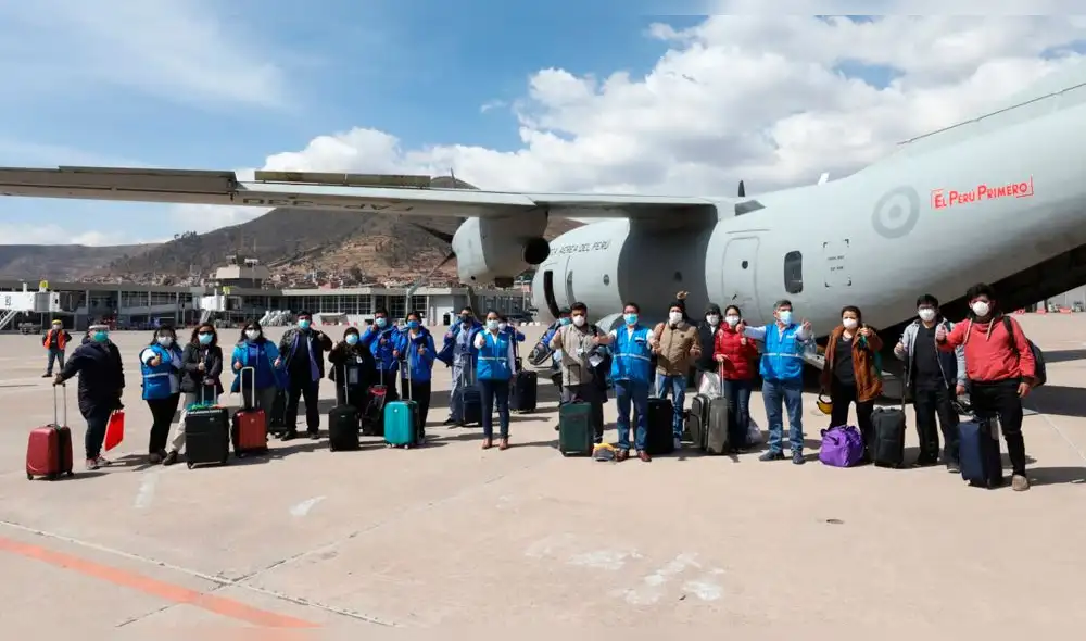 Comitiva llegó desde Lima para apoyar en la atención de pacientes COVID-19. Foto: Twitter EsSalud. Comitiva llegó desde Lima para apoyar en la atención de pacientes COVID-19. Foto: Twitter EsSalud.