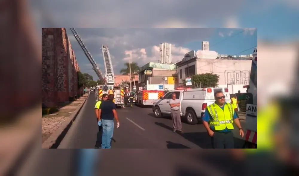 México: joven fallece al lanzarse de “Los Arcos” en Querétaro México: joven fallece al lanzarse de “Los Arcos” en Querétaro