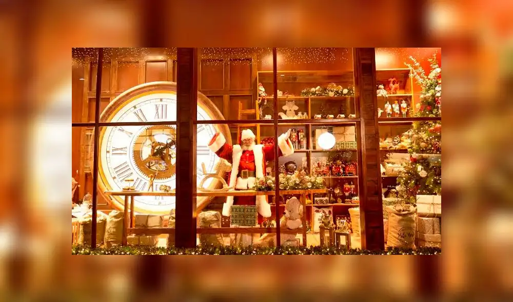 Ripley lanza campaña navideña de la primera vitrina en vivo Ripley lanza campaña navideña de la primera vitrina en vivo