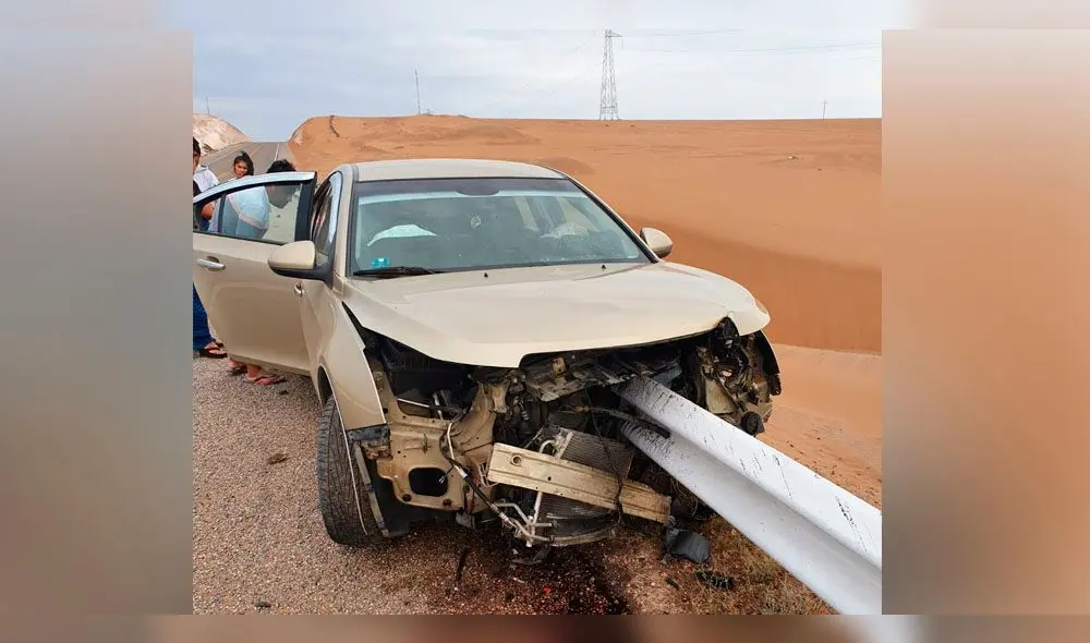 Vehículo se empotró contra una baranda de fierro. Vehículo se empotró contra una baranda de fierro.