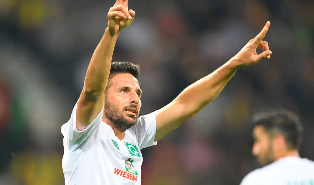 Claudio Pizarro sigue demostrando que está en un altísimo nivel a su 41 años, tras su doblete de goles el pasado sábado por la Copa Alemana. Claudio Pizarro sigue demostrando que está en un altísimo nivel a su 41 años, tras su doblete de goles el pasado sábado por la Copa Alemana.