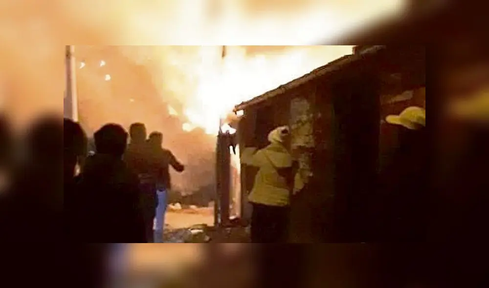 Protesta. Población quemó prostíbulos en La Rinconada.