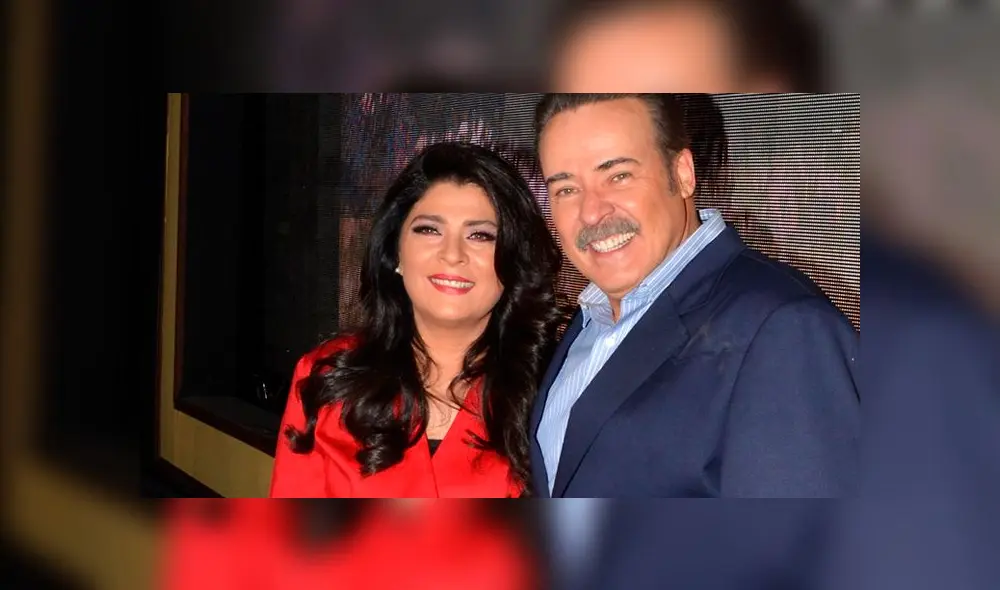César Évora y Victoria Ruffo