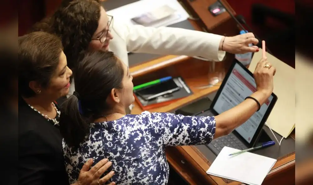 Pleno del Congreso: Interpelación al Ministro Vicente Zeballos [FOTOS]