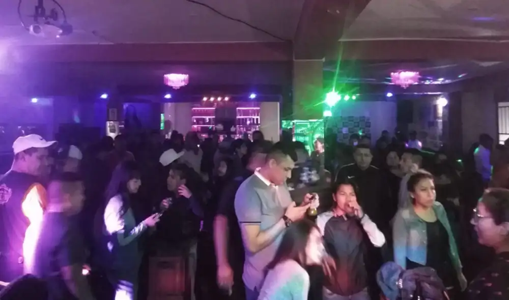 Fiestas clandestinas siguen organizándose pese al alza de casos positivos en Perú. Foto: El Popular Fiestas clandestinas siguen organizándose pese al alza de casos positivos en Perú. Foto: El Popular