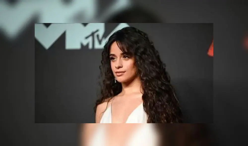 La cantante cubana Camila Cabello envió un mensaje a sus seguidores a propósito de la "aterradora" pandemia de coronavirus que está azotando al mundo.
