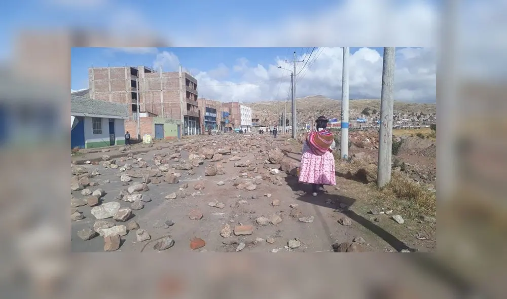 Pasajeros y población volvieron a verse afectados por el bloqueo de vías Pasajeros y población volvieron a verse afectados por el bloqueo de vías