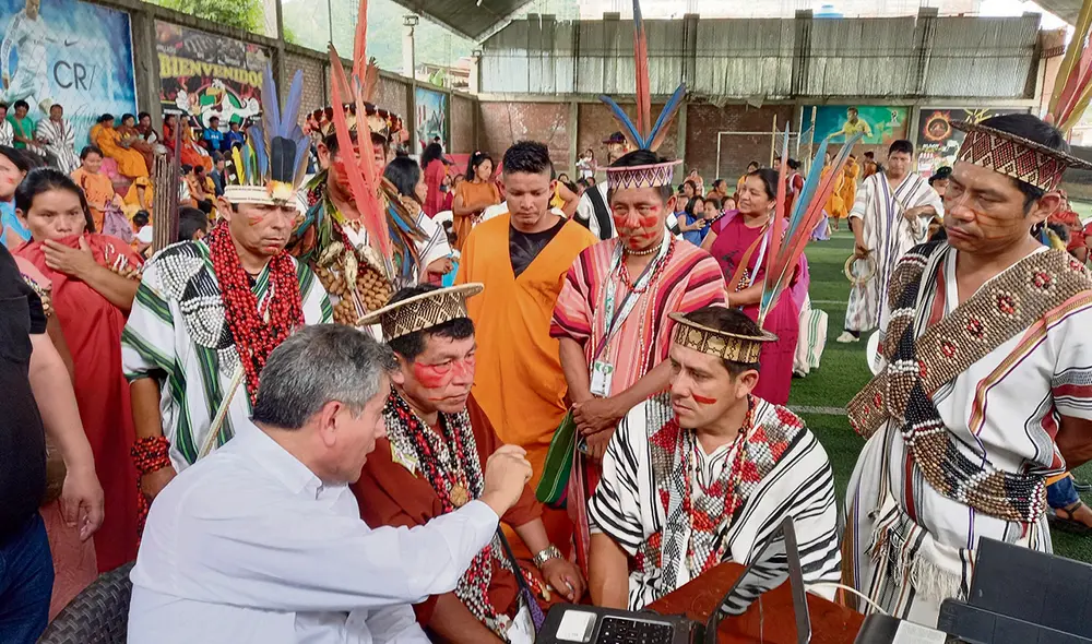 Posturas. Ministro Serna dice que harán precisiones en la norma, pero comunidades nativas le exigen respetar sus derechos. Foto: difusión
