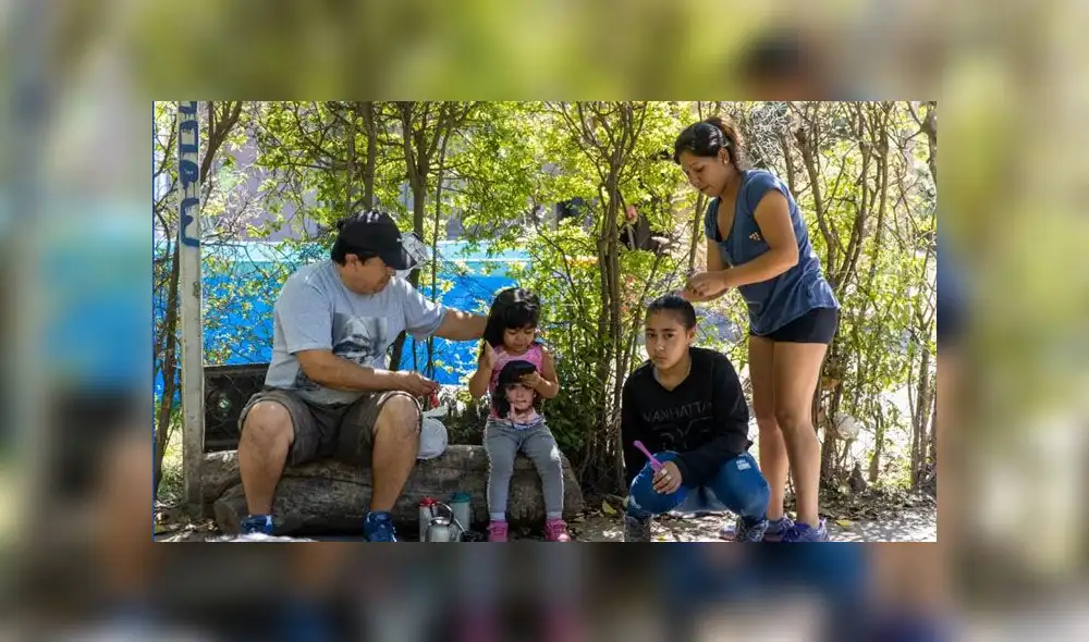 La familia de Ámbar se encuentra feliz de que ella no haya estado en el bus; sin embargo, la menor está devastada. Foto: La Nación La familia de Ámbar se encuentra feliz de que ella no haya estado en el bus; sin embargo, la menor está devastada. Foto: La Nación