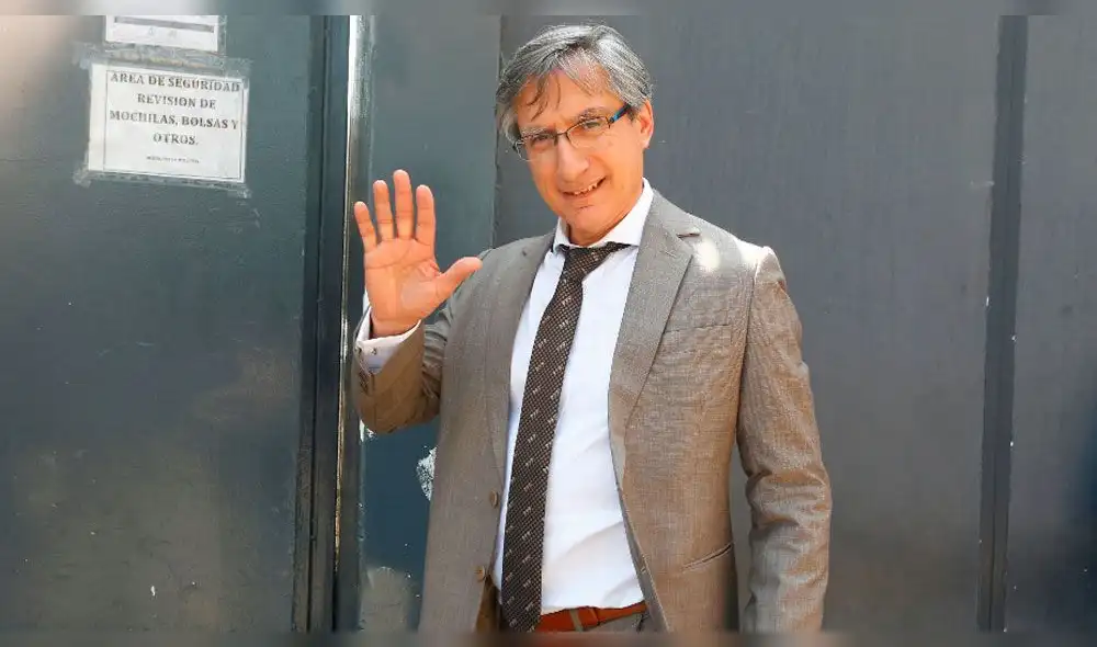 El actor recibió saludos en América Noticias por sus 60 años. Foto: Carlos Contreras / La República