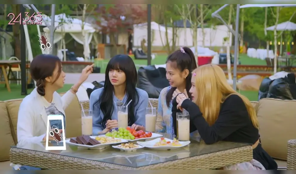 24/365 with BLACKPINK