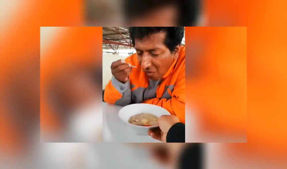 Facebook viral: hombre se queda dormido mientras come y su amigo le hace cruel broma Facebook viral: hombre se queda dormido mientras come y su amigo le hace cruel broma