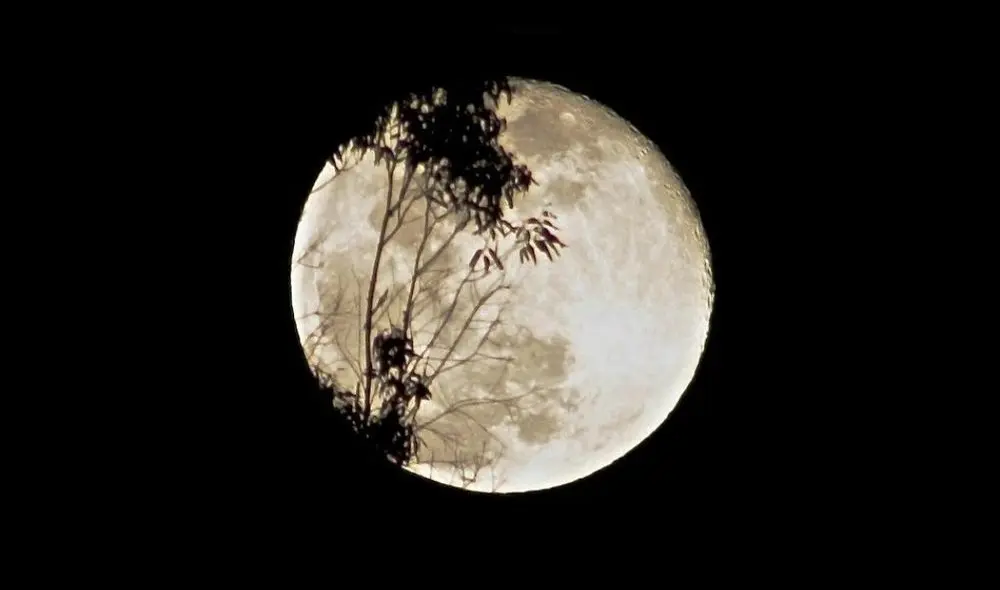 La 'Superluna de nieve' también es conocida como ‘Luna de Hambre’, debido a las fuertes nevadas que se presentan entorno al fenómeno.(Foto: Miradas Colombia)