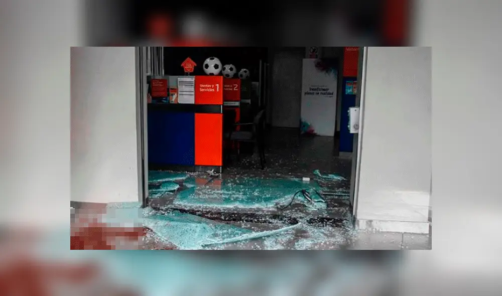 La Victoria: trabajador de BCP fue quien “dateó” a delincuentes que robaron en agencia bancaria La Victoria: trabajador de BCP fue quien “dateó” a delincuentes que robaron en agencia bancaria