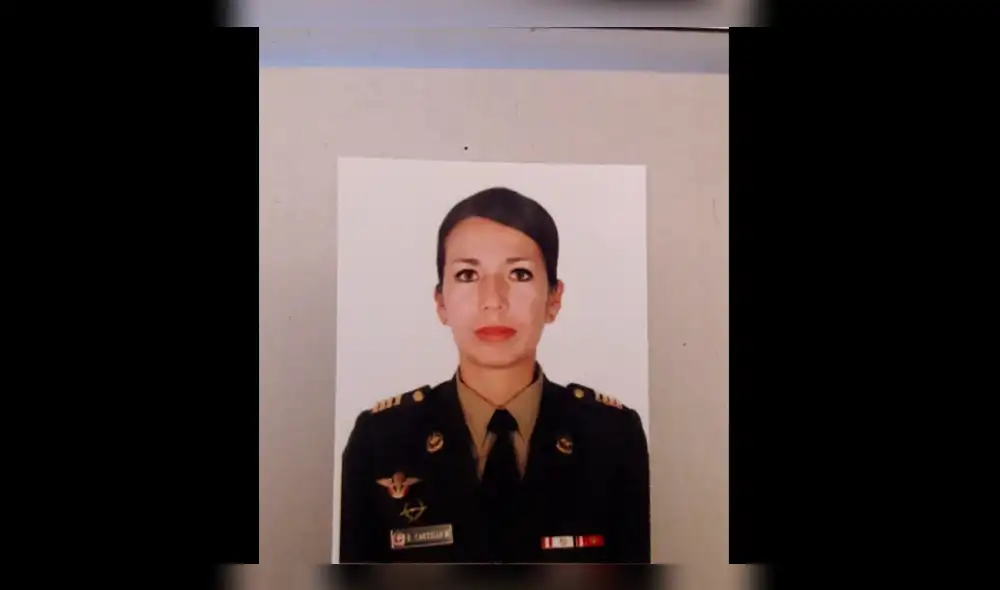 El Ejército asciende a 6 oficiales mujeres al grado de Coronel y Teniente Coronel