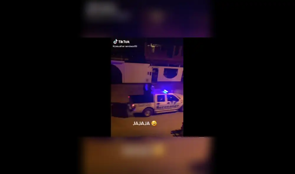 Desliza hacia la izquierda para ver más del video viral