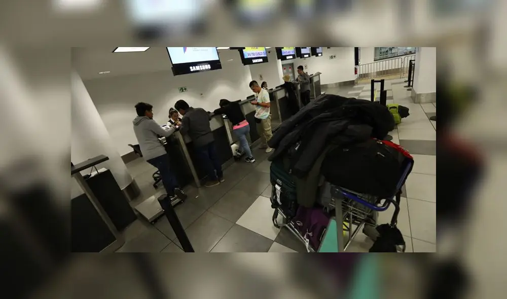 Todos los afectados exigieron una solución inmediata. Foto: Jorge Cerdán. Todos los afectados exigieron una solución inmediata. Foto: Jorge Cerdán.