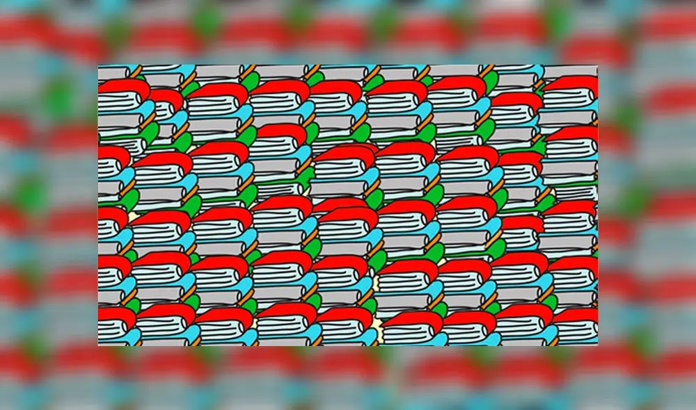 Desliza las imágenes para ver el lugar exacto en el que se encuentra este lápiz oculto entre libros. Facebook.