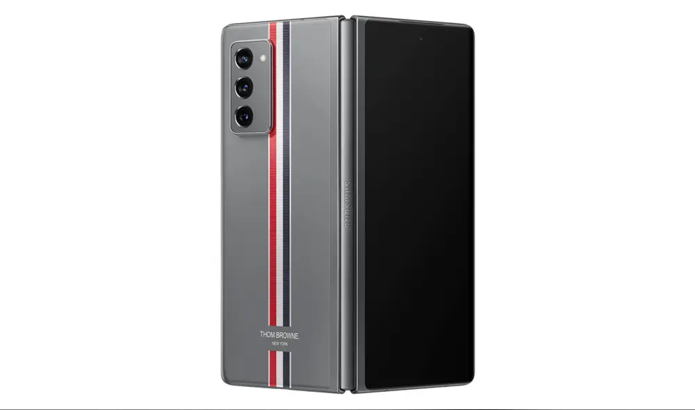 Samsung Galaxy Z Fold 2 Thom Browne Edition. | Foto: Samsung