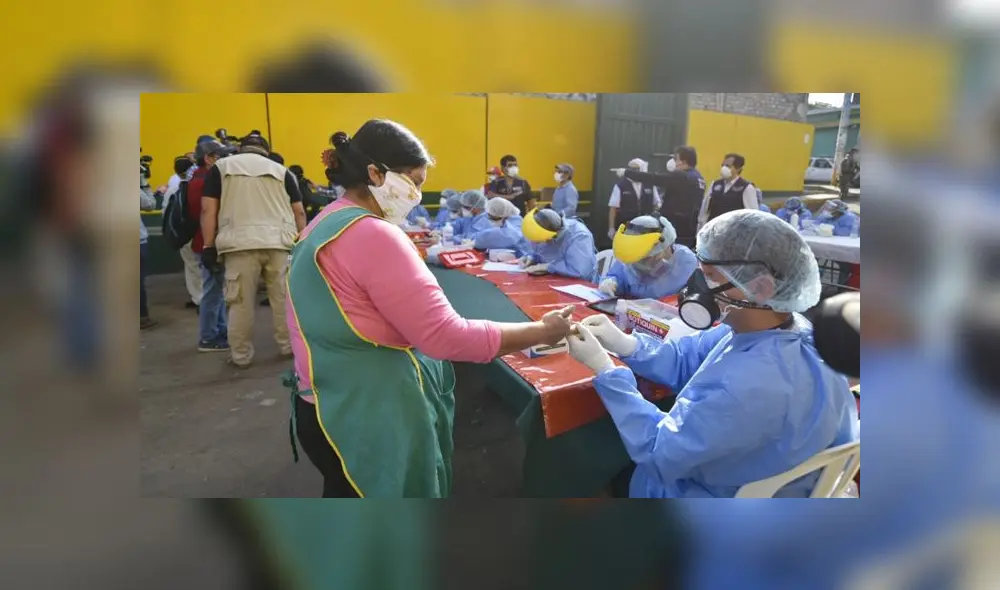 Personas positivas deberán cumplir el aislamiento obligatorio en sus casas o en la villa Panamericana. (Foto: GLR - URPI) Personas positivas deberán cumplir el aislamiento obligatorio en sus casas o en la villa Panamericana. (Foto: GLR - URPI)