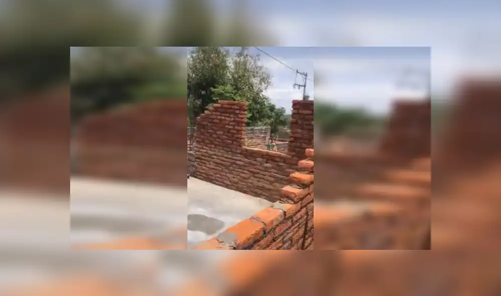 Desliza las imágenes para ver más detalles sobre este curioso 'blooper' que se hizo viral en YouTube. (Foto: captura) Desliza las imágenes para ver más detalles sobre este curioso 'blooper' que se hizo viral en YouTube. (Foto: captura)