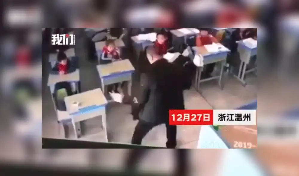 Profesor maltratando a alumna. Profesor maltratando a alumna.