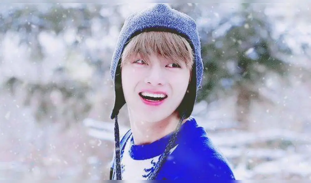 V de BTS apareció usando una mascarilla en Twitter.