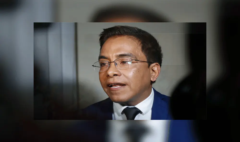 Roberto Vieira sobre viaje fallido a Estados Unidos: “Lo decidí el mismo día de la disolución del Congreso” [VIDEO]