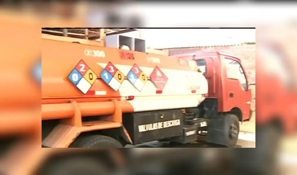 San Martín de Porres: clausuran grifo clandestino que funcionaba en una cochera San Martín de Porres: clausuran grifo clandestino que funcionaba en una cochera