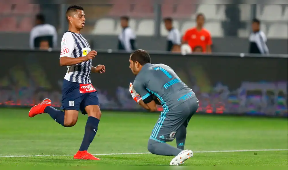 Kevin Quevedo causa revuelo tras publicación en Instagram.